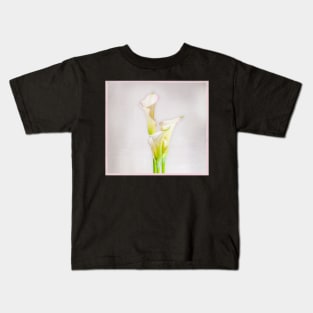 A touch of pink Kids T-Shirt